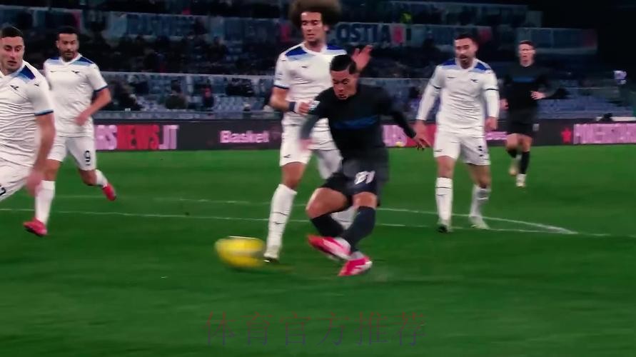 官方:那不勒斯签22岁后卫马林 转会费1200万欧 官方:那不勒斯签22岁后卫马林 转会费1200万欧