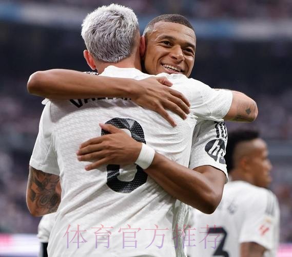 记者：战马洛卡中场休息 姆巴佩鼓励恩德里克